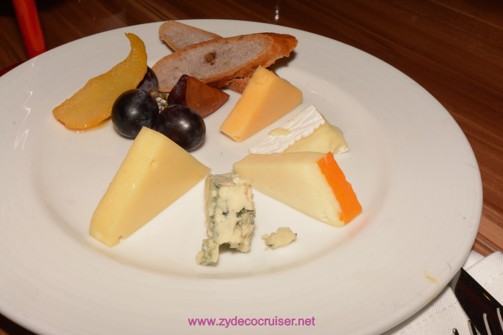 087: Carnival Horizon Transatlantic Cruise, Sea Day 6, MDR Dinner, Cheese Plate