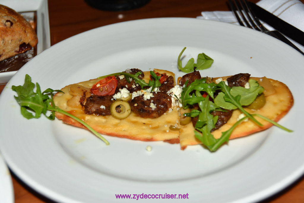 154: Carnival Imagination, Ensenada, MDR Dinner, Flatbread with Italian Sausage, Cherry Tomatoes, Green Olives, Roasted Garlic.