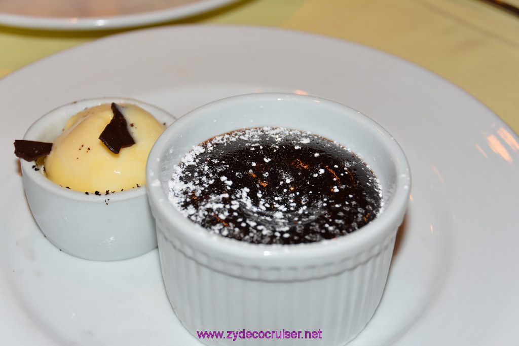 Carnival Inspiration, MDR American Table Dinner, Carnival Melting Chocolate Cake, 