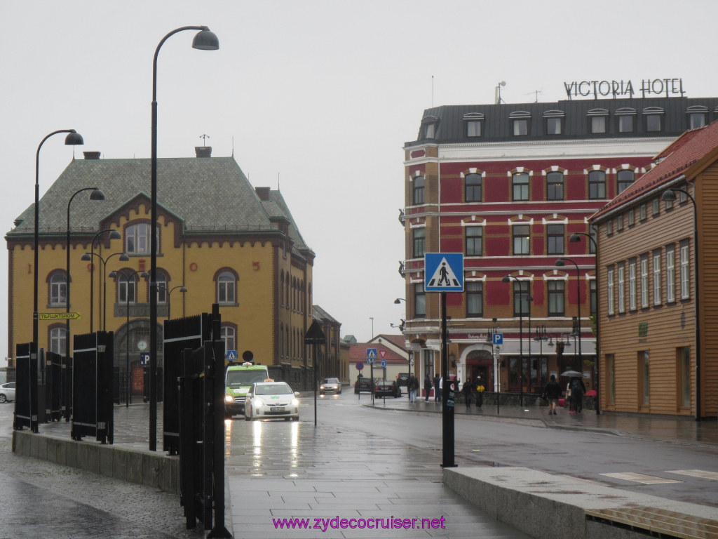 040: Carnival Legend cruise, Stavanger, Lysefjord and Pulpit Rock Tour, 