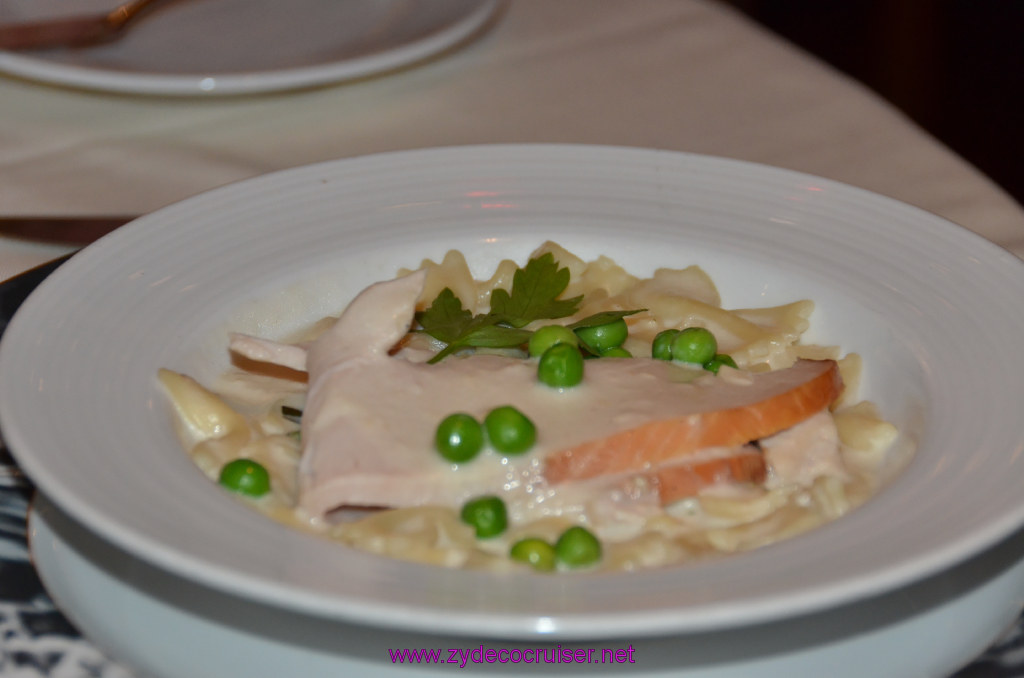 Farfalle with Roast Turkey Breast and Green Peas