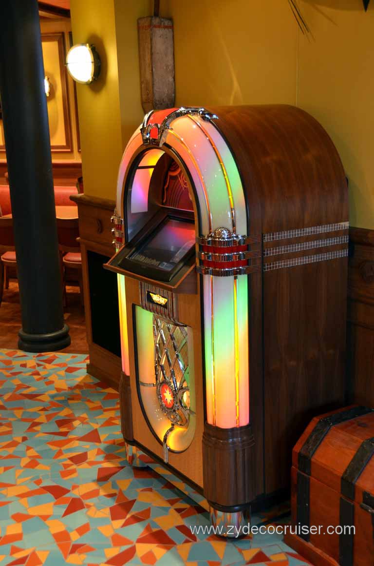 128: Carnival Magic Inaugural Cruise, Grand Mediterranean, Venice, RedFrog Pub