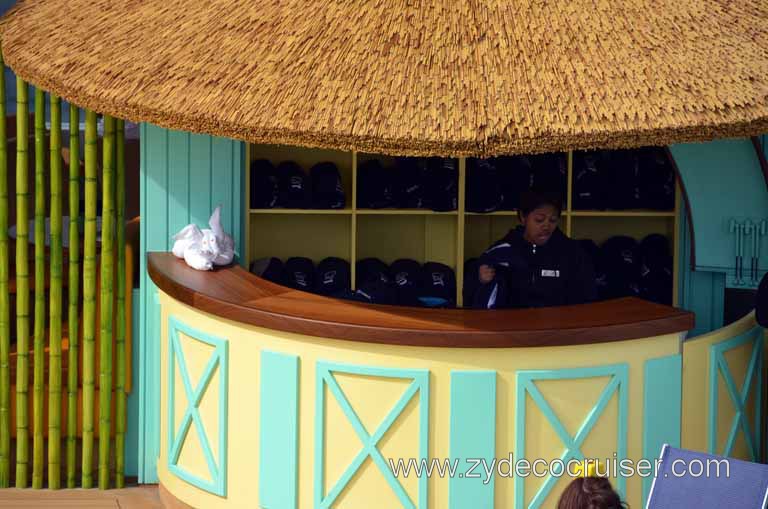 141: Carnival Magic Inaugural Cruise, Sea Day 1, Towel Stand