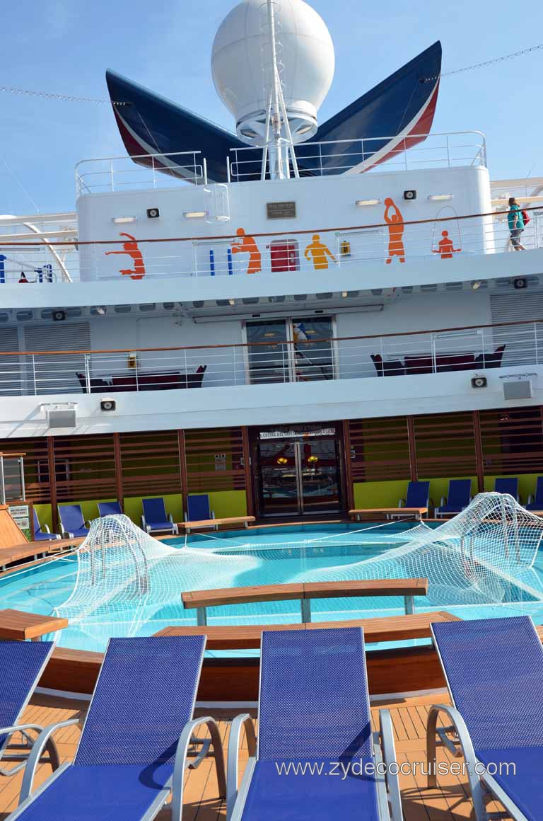 023: Carnival Magic, Grand Mediterranean, Barcelona, Lido Aft, Tides Pool