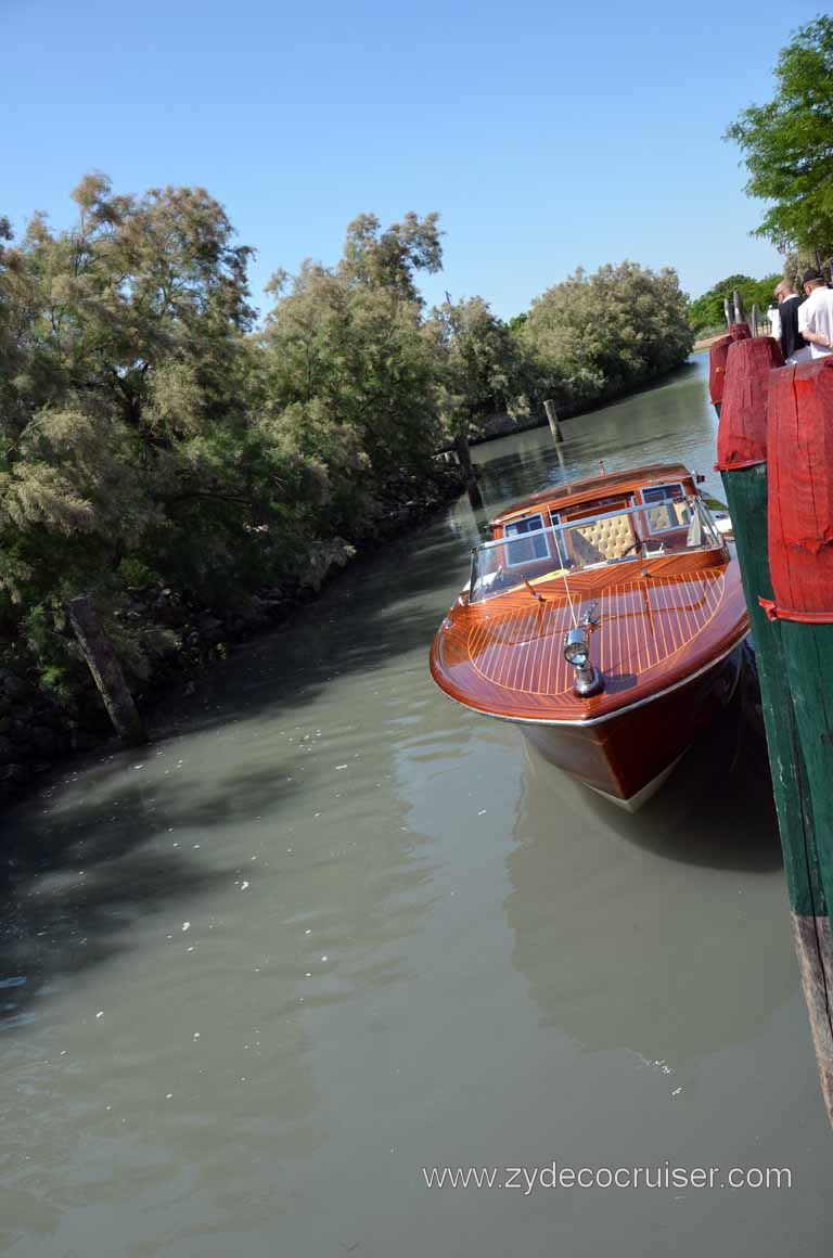 148: Carnival Magic, Venice, Italy - Murano, Burano, and Torcello Excursion