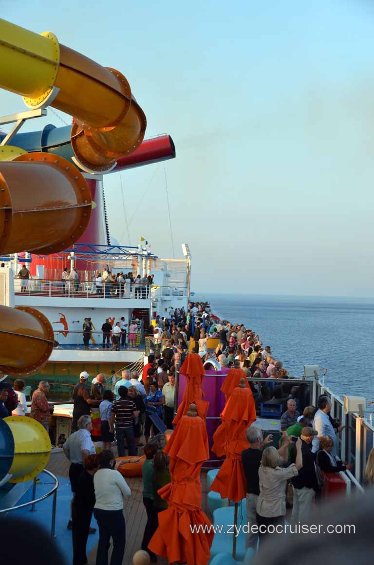 427: Carnival Magic, Messina, Stromboli, 