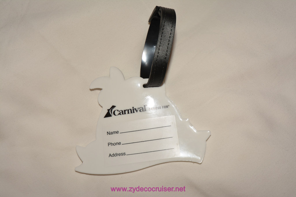 056: Carnival Magic Cruise, Sea Day 1, Diamond Logo Item