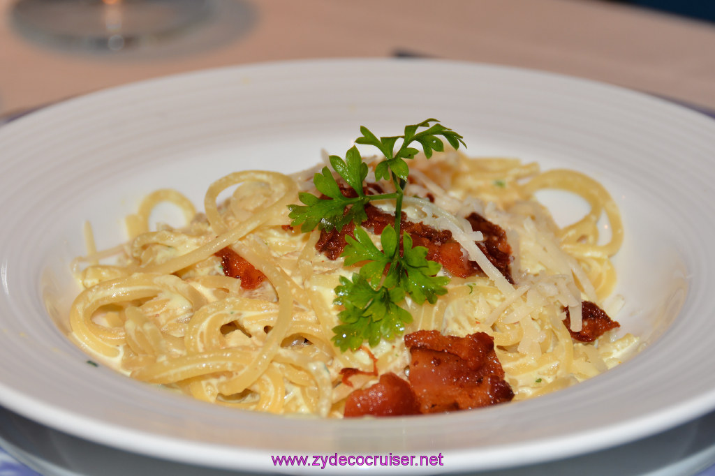 Spaghetti Carbonara as a starter