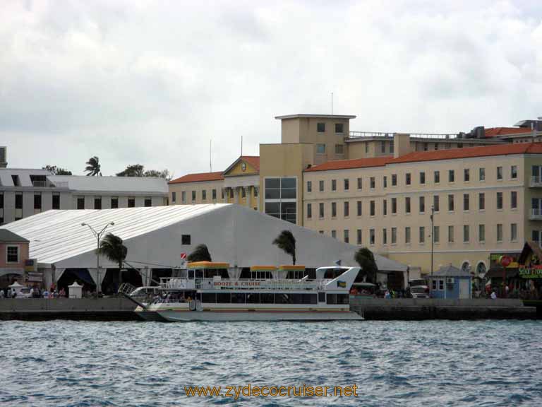 399: Carnival Sensation - Nassau - Straw Market