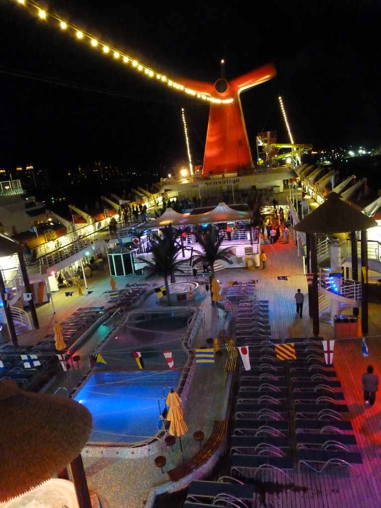 585: Carnival Sensation - Deck Party