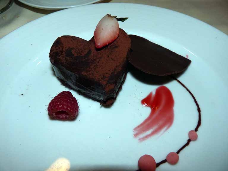 174: Carnival Sensation, Port Canaveral - Special Halloween Valentine's Day Dessert