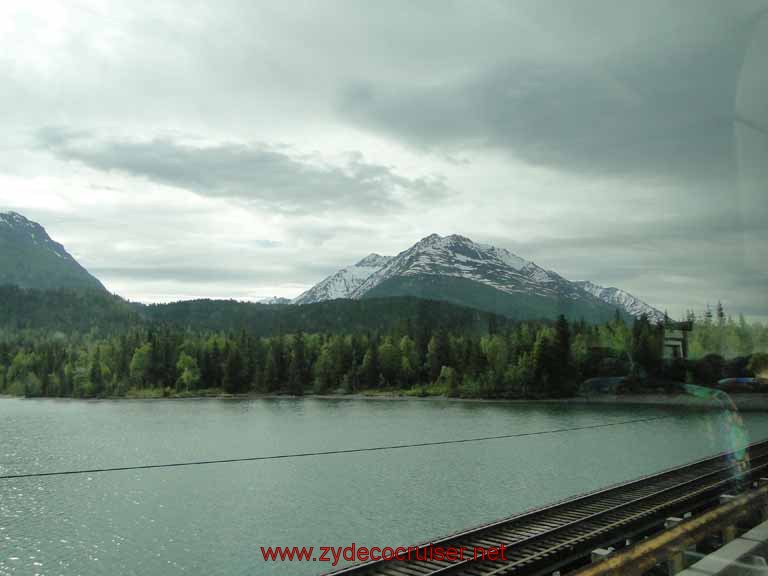 011: Park Connection Bus - Anchorage to Seward 