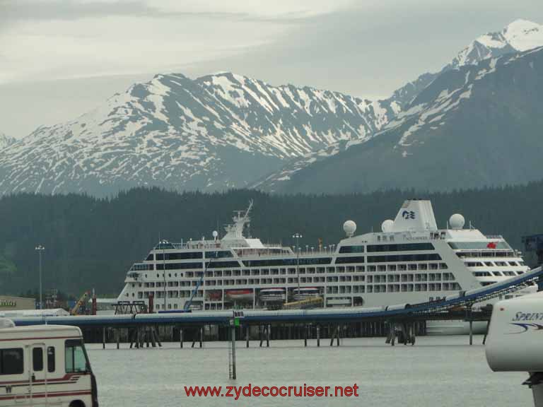 011: Park Connection Bus - Anchorage to Seward 