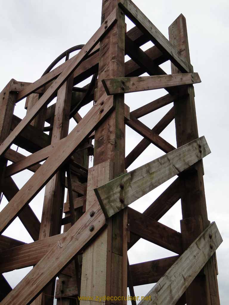 016: Carnival Spirit - Juneau - Shaft Cage