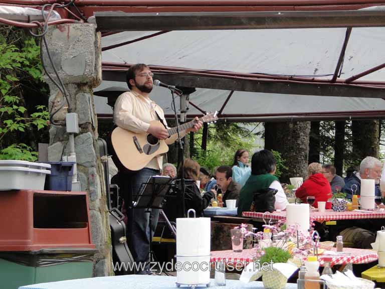 250: Carnival Spirit - Juneau - Gold Creek Salmon Bake - Entertainment