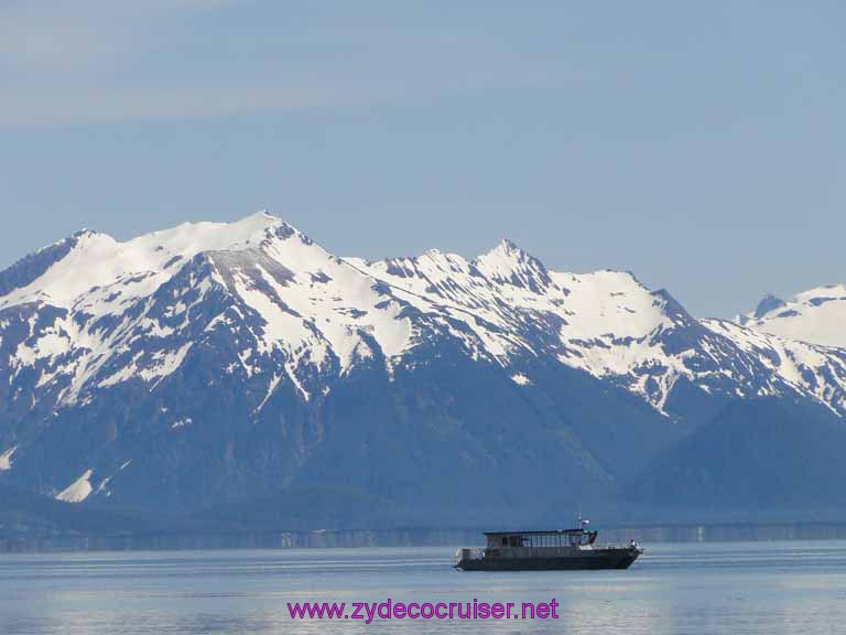 165: Sitka - Captain's Choice Wildlife Quest and Beach Exploration 