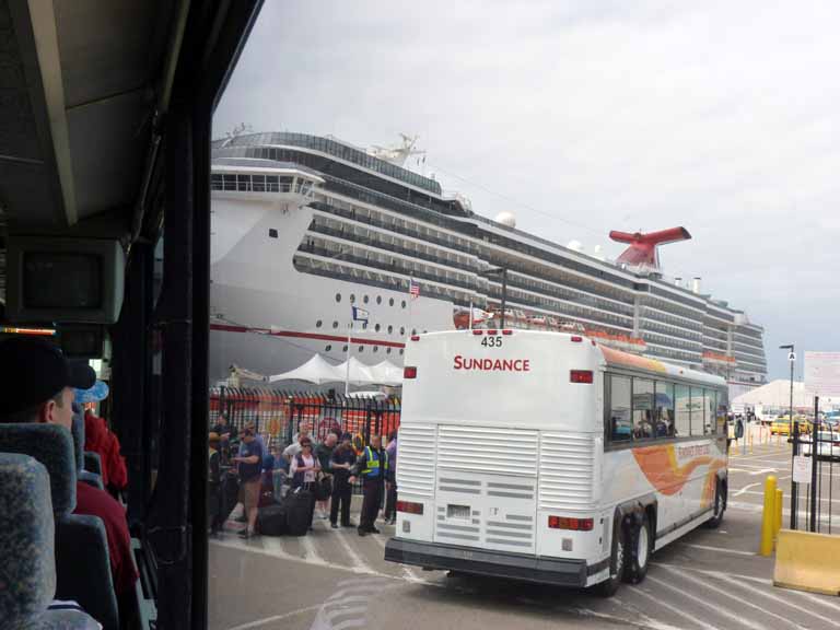 012: Carnival Spirit, San Diego/Ensenada - Follow the bus