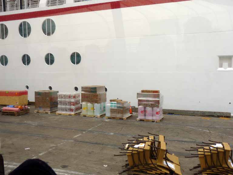 020: Carnival Spirit, San Diego/Ensenada - loading some supplies and chairs