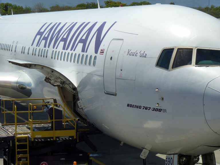 038: Carnival Spirit, Honolulu, Hawaii, Hawaiian 767-300ER