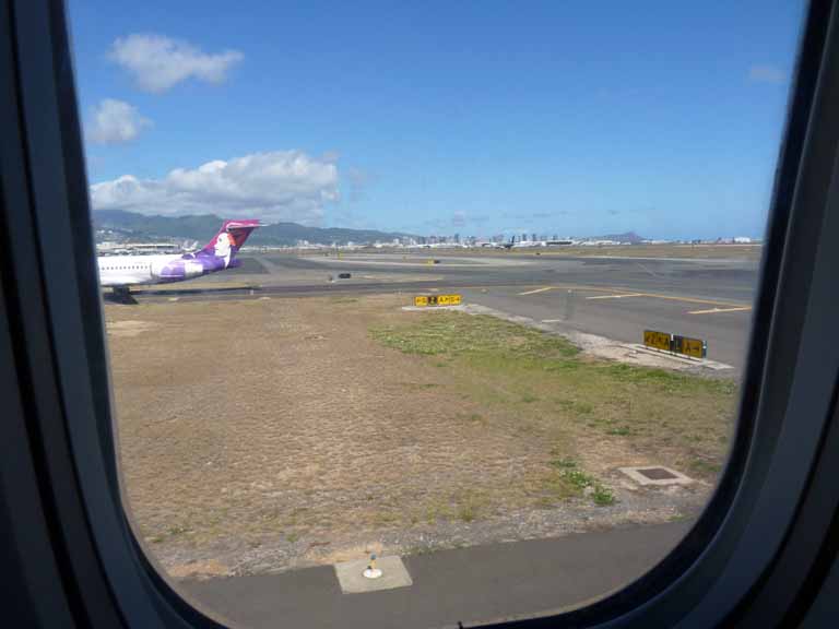 041: Carnival Spirit, Honolulu, Hawaii, on the tarmac