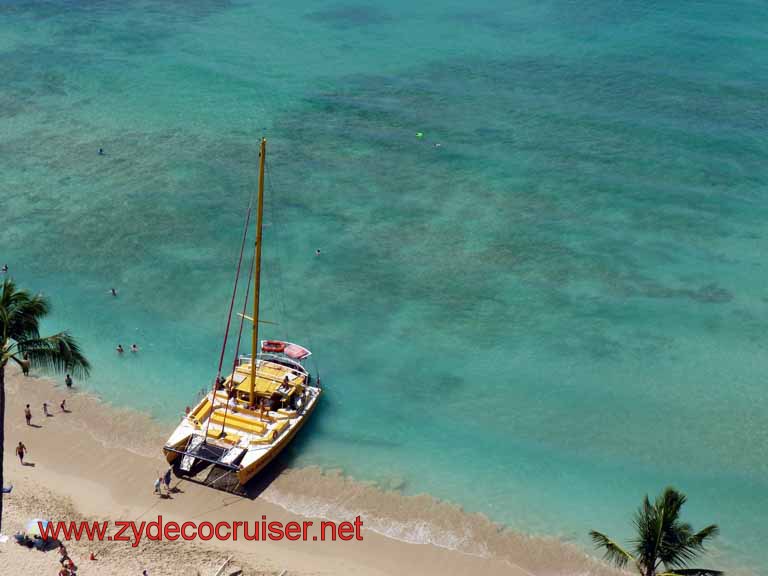 072: Carnival Spirit, Honolulu, Hawaii, Outrigger Waikiki on the Beach