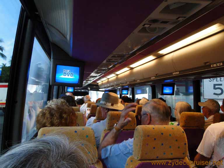 454: Carnival Spirit, Honolulu, Hawaii, Pearl Harbor VIP and Military Bases Tour, On the bus for the tour