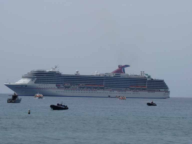 126: Carnival Spirit, Kailua-Kona, 