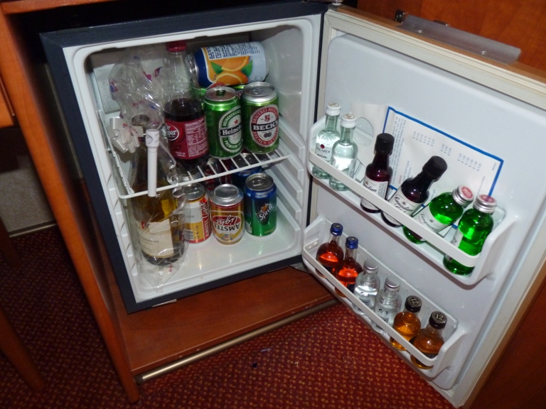 008: Carnival Spirit, Sea Day 2 - Refrigerator