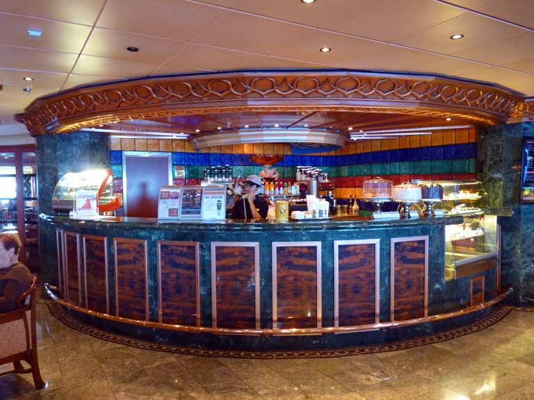 013: Carnival Spirit, Sea Day 2 - Fountain Cafe