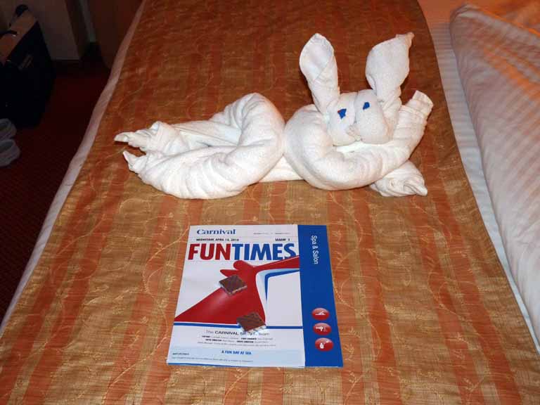 116: Carnival Spirit, Sea Day 2 - Towel Animal