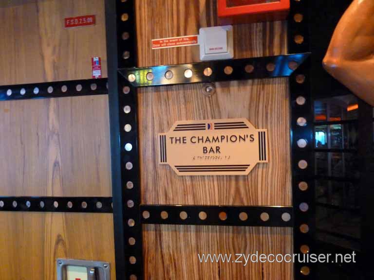 049: Carnival Spirit, Sea Day 3 - The Champions Bar