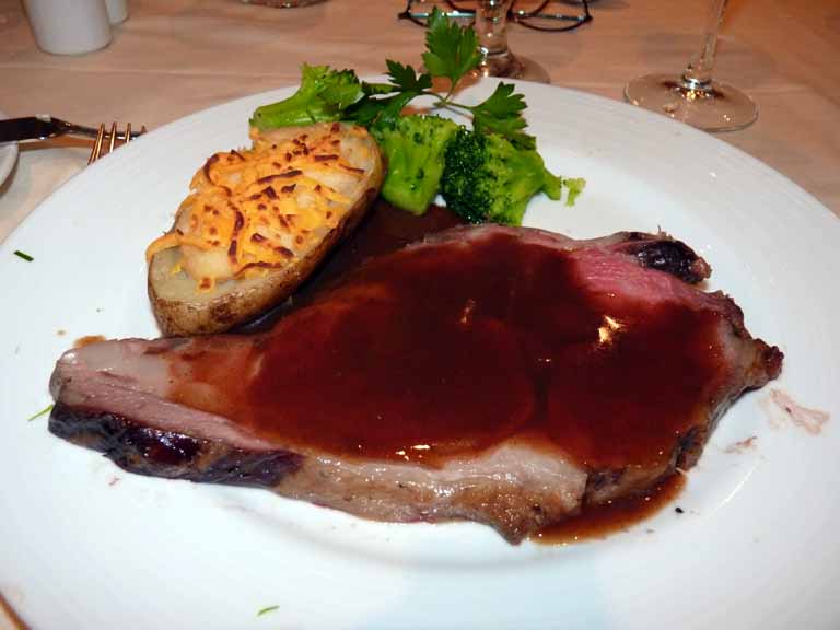 017: Carnival Spirit, Hawaii Cruise, Sea Day 5 - Roasted Prime Rib of American Beef au Jus