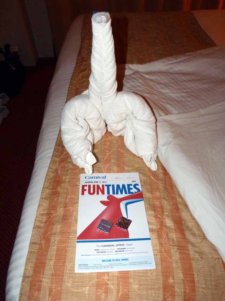 022: Carnival Spirit, Hawaii Cruise, Sea Day 5 - Towel animal