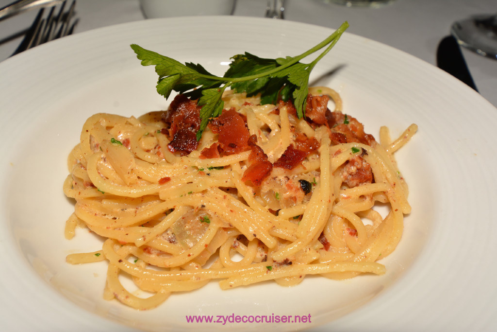 Spaghetti Carbonara as a starter