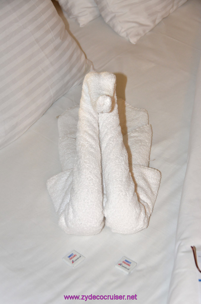 414: Carnival Sunshine Cruise, La Spezia, Towel Animal, 