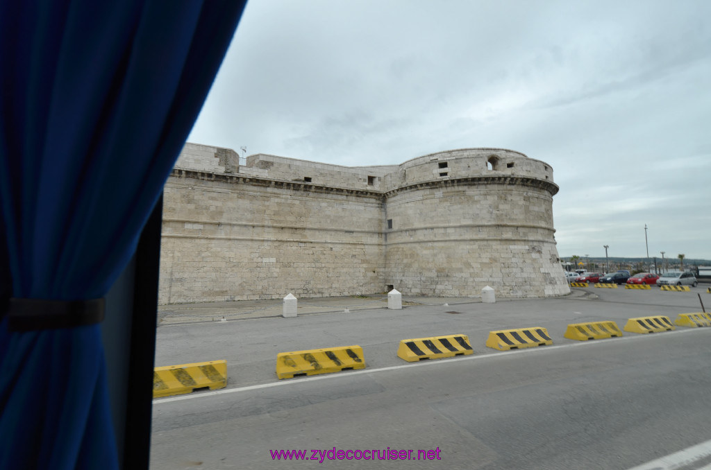 210: Carnival Sunshine Cruise, Civitavecchia, Beautiful Bracciano and Orsini Castle Tour, 