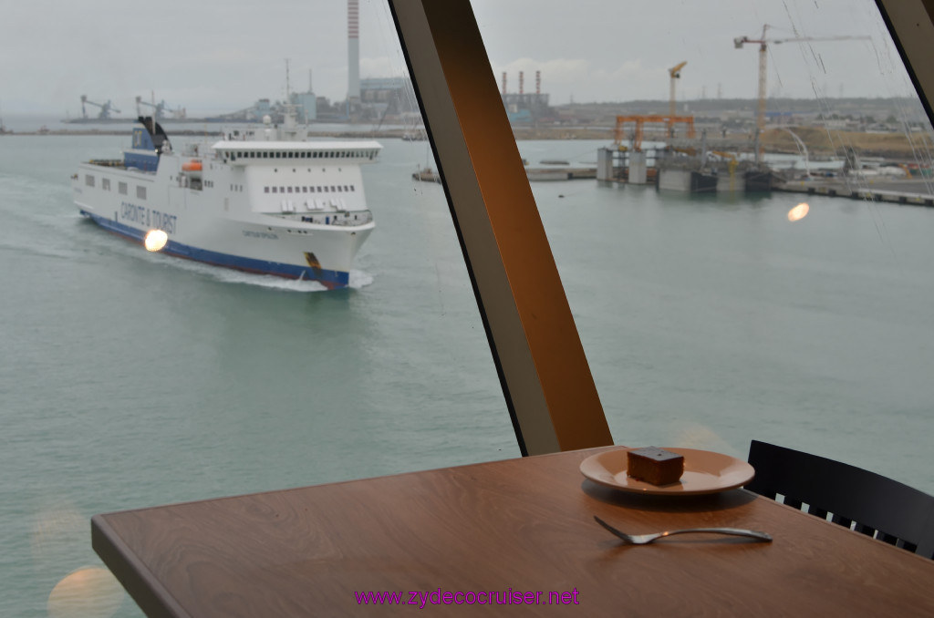 256: Carnival Sunshine Cruise, Civitavecchia, Looking Aft from Havana Bar, 