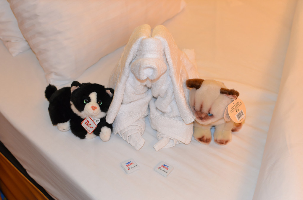 317: Carnival Sunshine Cruise, Civitavecchia, Towel Animal, 