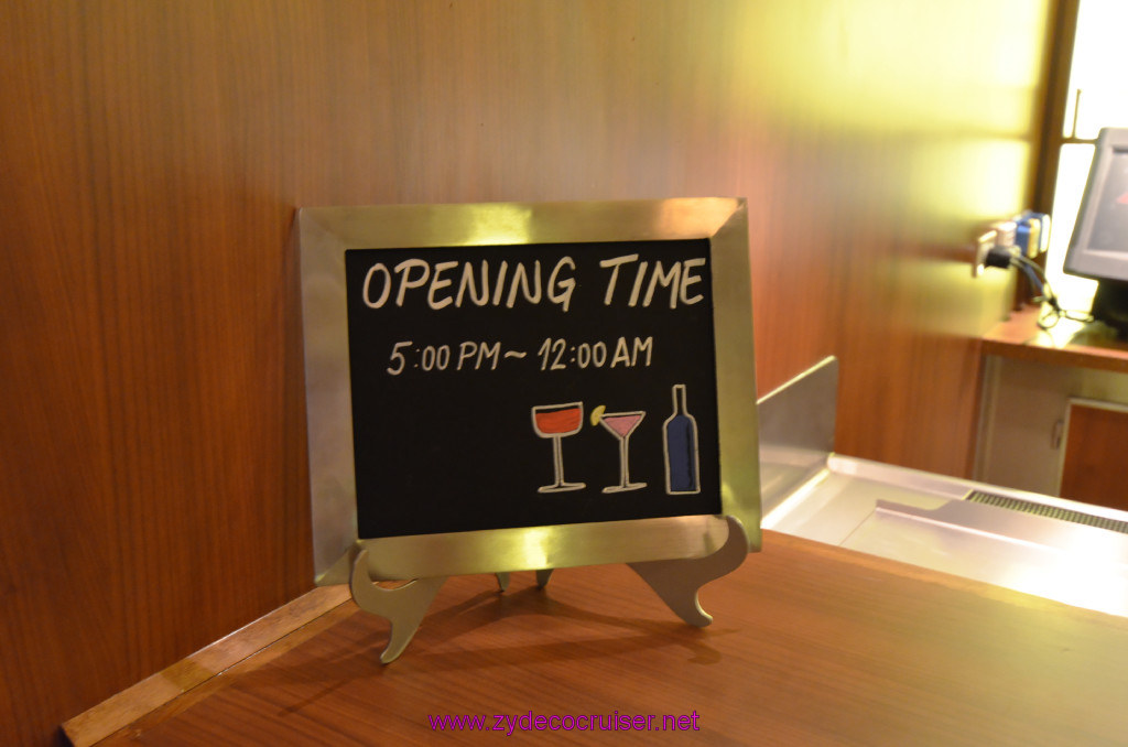 423: Carnival Sunshine Cruise, Naples, The Library Bar, 