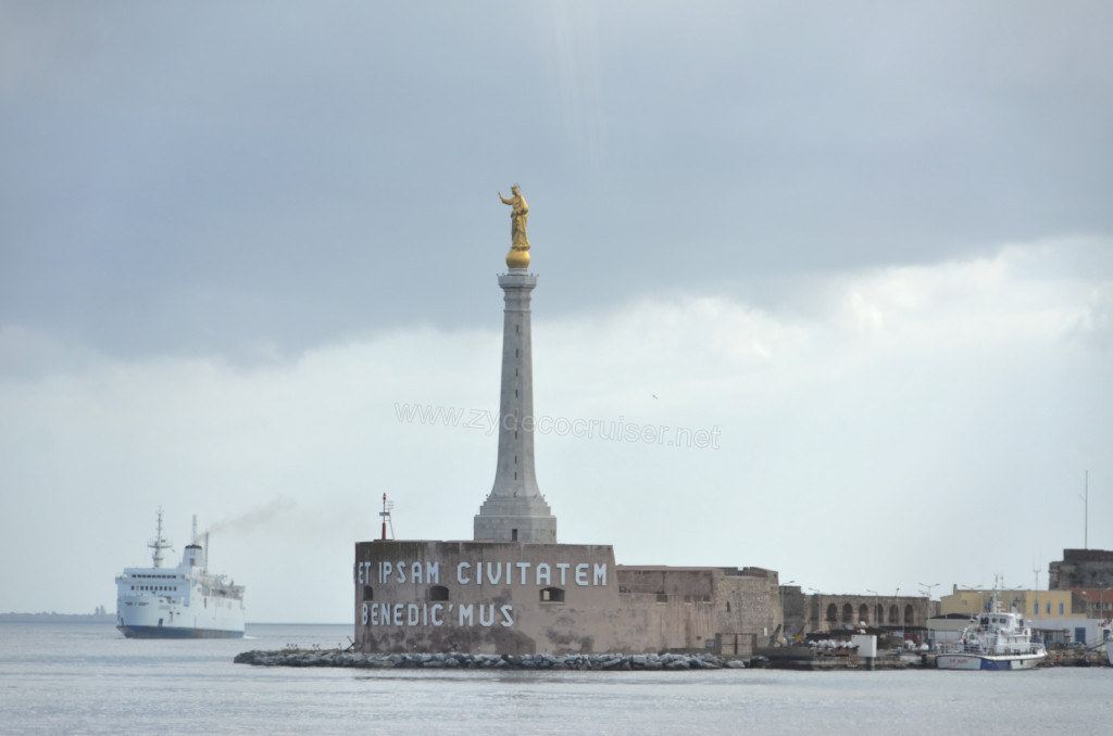 008: Carnival Sunshine Cruise, Messina, Taormina on Your Own tour, Madonna Statue at Entrance to Harbor, 