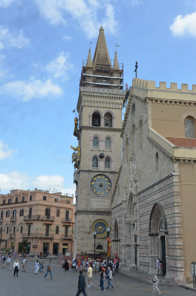 011: Carnival Sunshine Cruise, Messina, Taormina on Your Own tour, Clock Tower, 