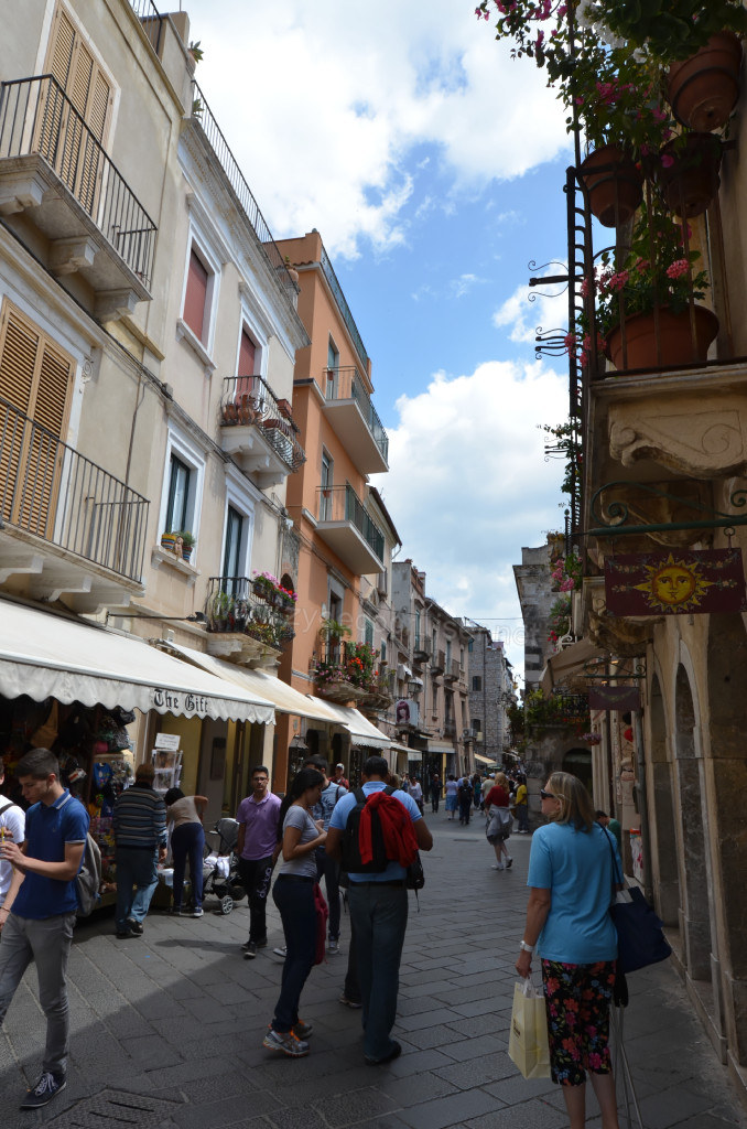 063: Carnival Sunshine Cruise, Messina, Taormina on your Own tour, 