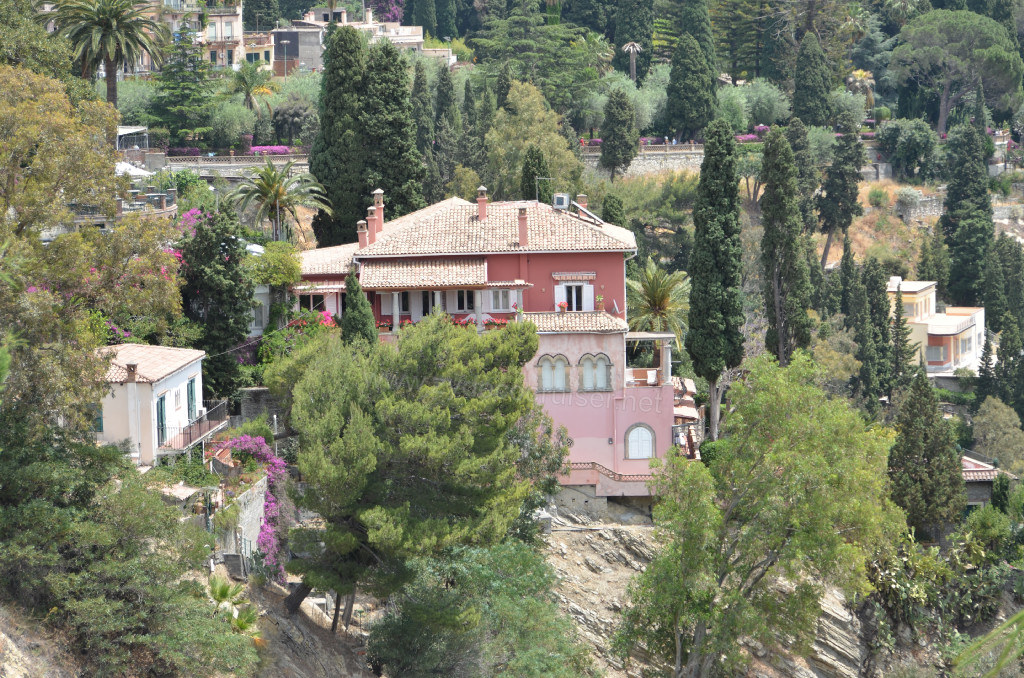 136: Carnival Sunshine Cruise, Messina, Taormina on your Own tour, Granduca Restaurant, 