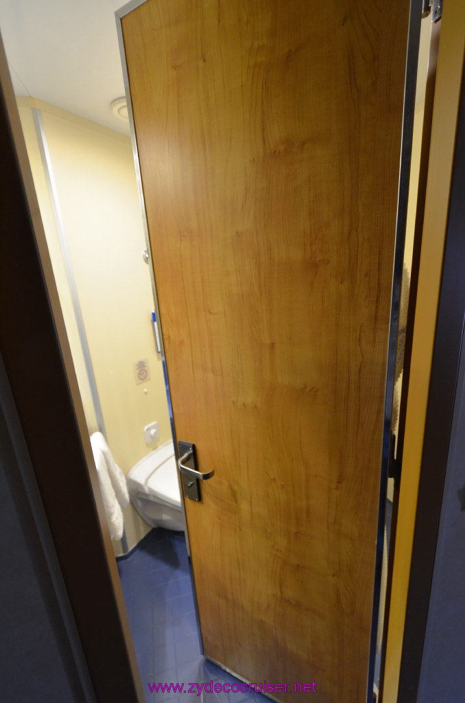 194: Carnival Sunshine Cruise, Messina, Stateroom Bathroom Door Opens In