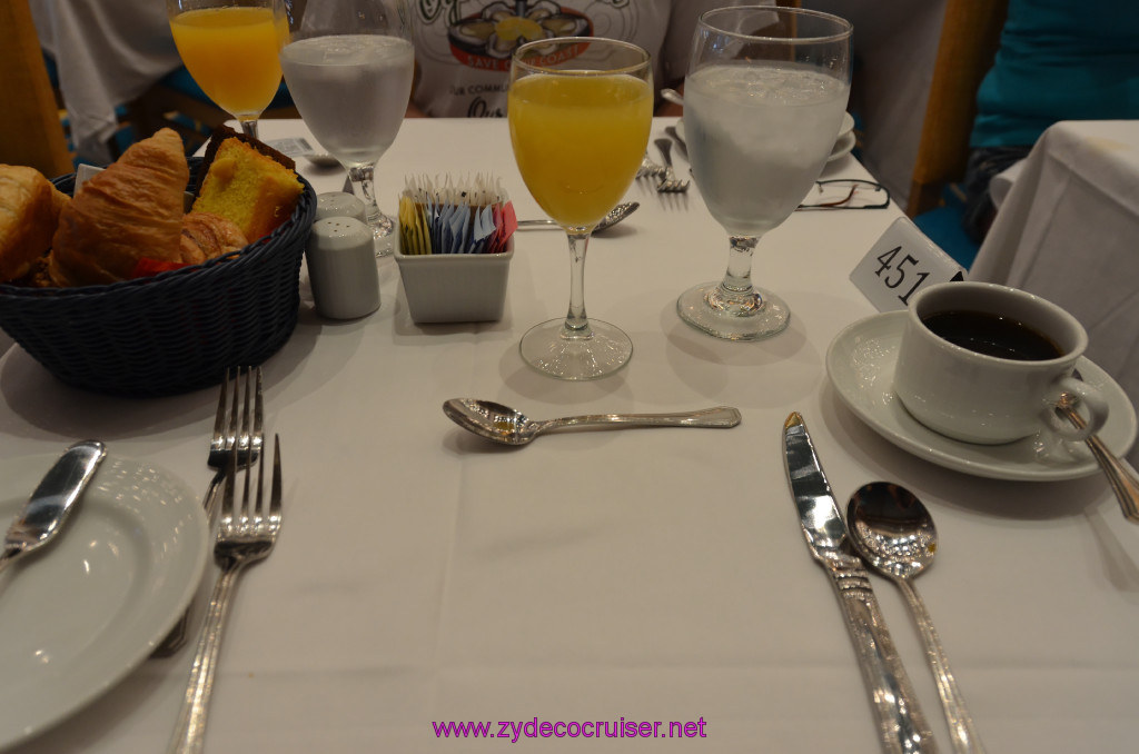 002: Carnival Sunshine Cruise, Fun Day at Sea, Punchliner Brunch, 