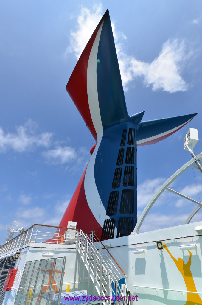 074: Carnival Sunshine Cruise, Fun Day at Sea, Funnel, 