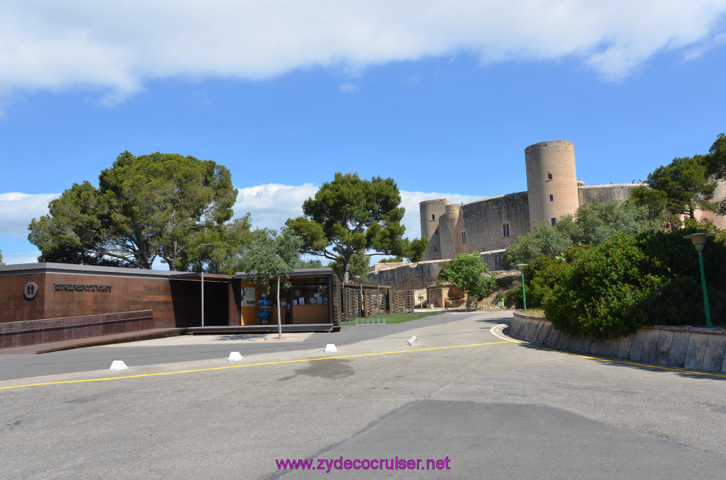 064: Carnival Sunshine Cruise, Mallorca, Bellver Castle, 