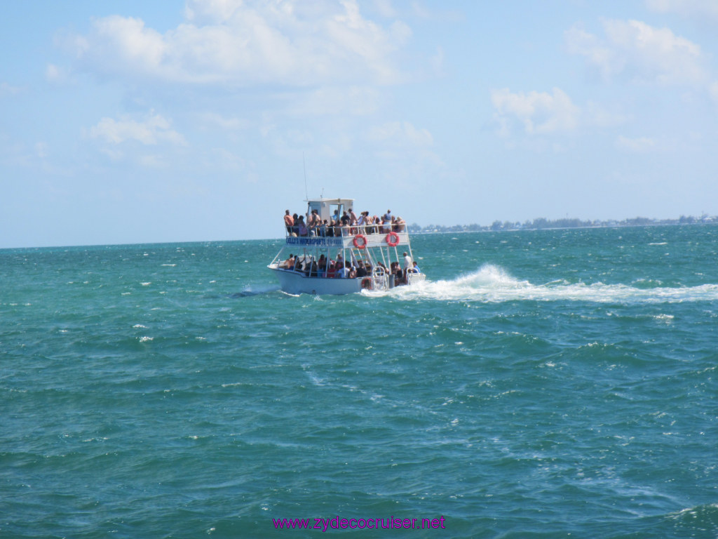 037: Carnival Sunshine Cruise, Nov 21, 2013, Grand Cayman, Sotos Cruises, Not crowded like that boat, 