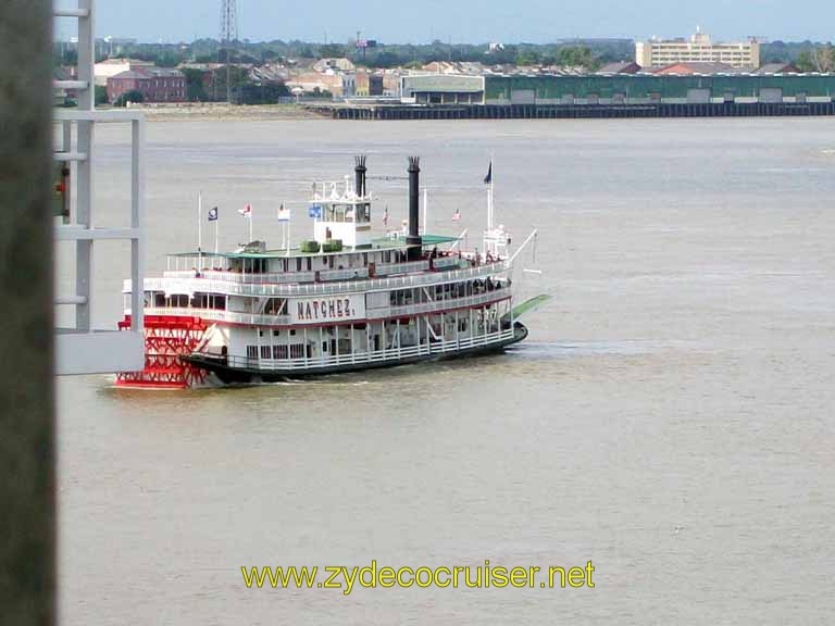 004: Carnival Triumph, Elizabeth Pictures, Natchez Sternwheeler