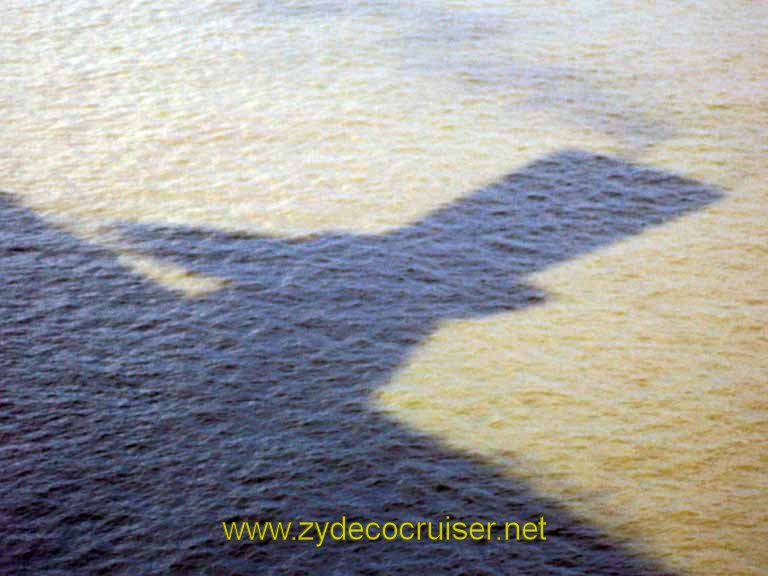 005: Carnival Triumph, Elizabeth Pictures, Funnel Shadow